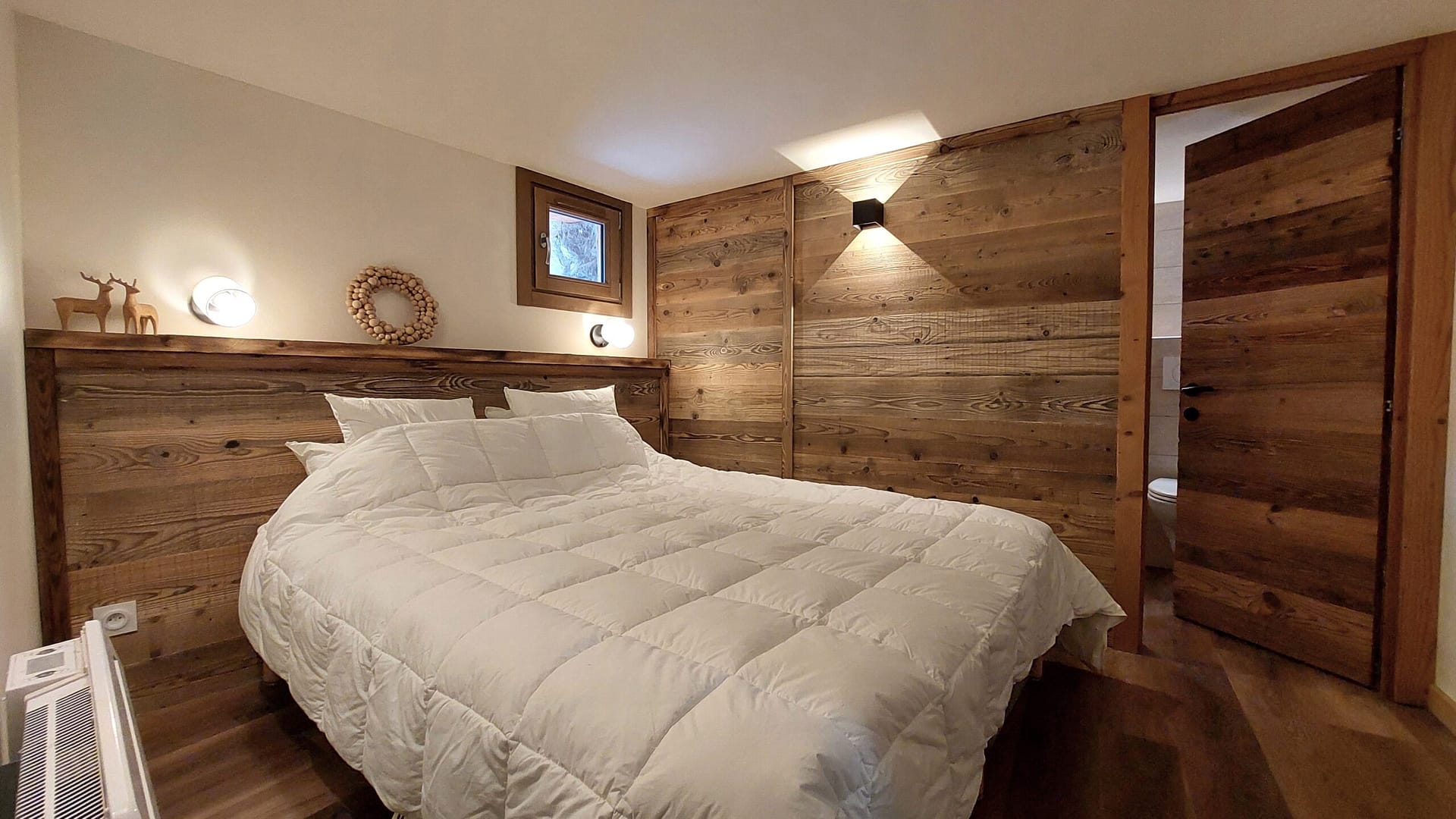 Chalet La Bergerie - Chambre 2 personnes avec sdb et wc séparés