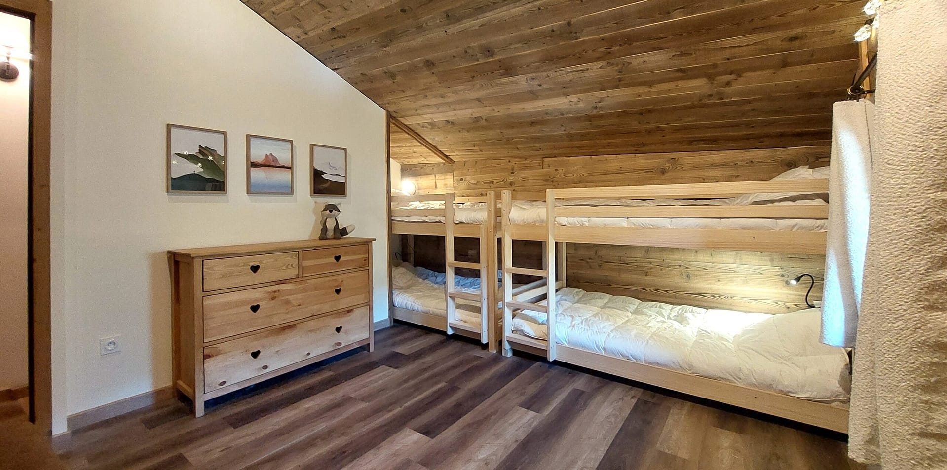 Chalet La Bergerie - Chambre 4 personnes - vue 3